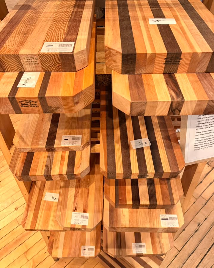 Mohawk Harvest Cooperative Market