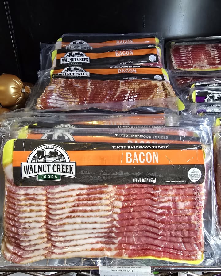 Mohawk Harvest Cooperative Market