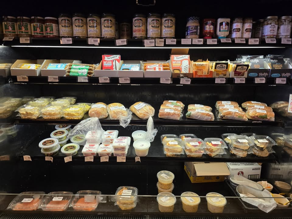 Mohawk Harvest Cooperative Market