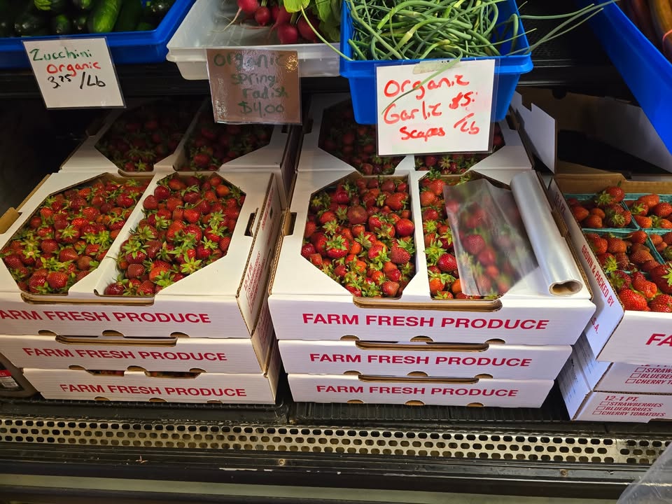 Mohawk Harvest Cooperative Market