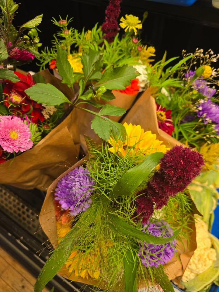 Mohawk Harvest Cooperative Market